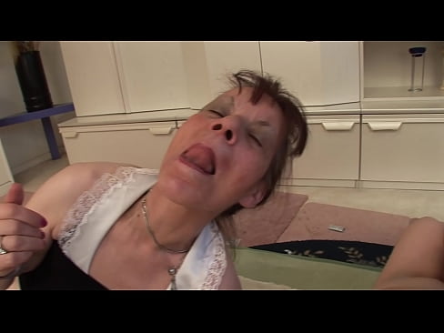 ❤️ Żewġ nanniet u nannu wieħed għandhom threesome ❤️❌ Porno lilna mt.kutjeporno.ru ❌❤